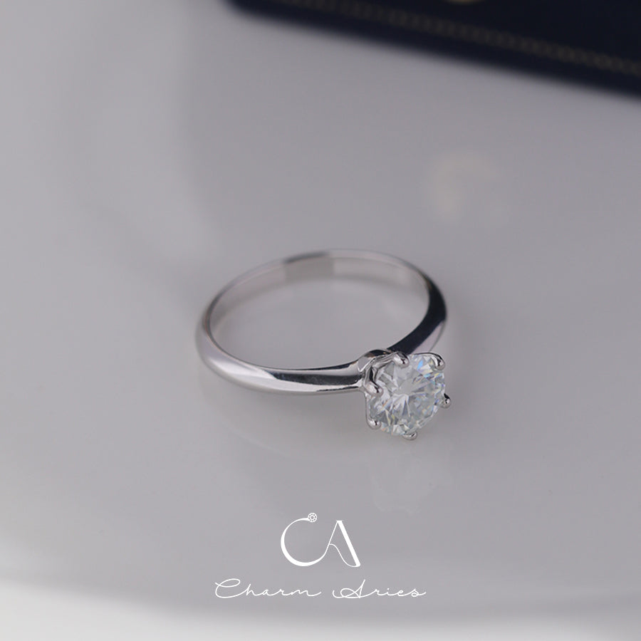 ONE CARAT SIX CLAW MOISSANITE S925 DIAMOND RING