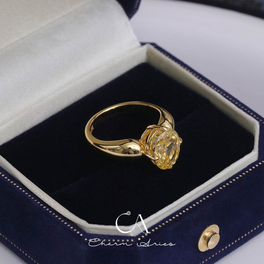 OVAL DOVE EGG S925 DIAMOND RING