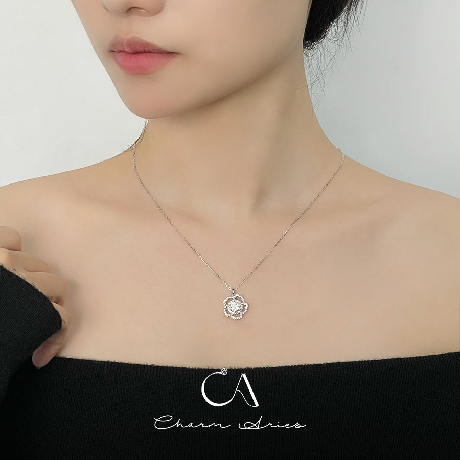 MOISSANITE DIAMOND CAMELLIA S925 SILVER NECKLACE