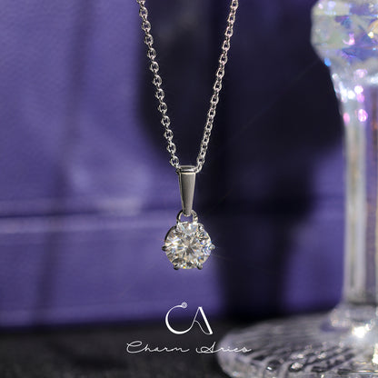 SIX CLAWS OF SIMPLICITY S925 MOISSANITE NECKLACE