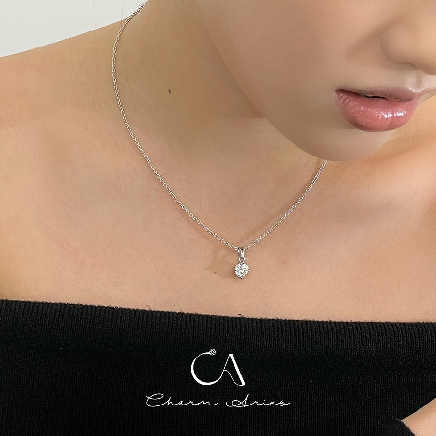 CLASSIC MINIMALIST ONE CARAT MOISSANITE NECKLACE