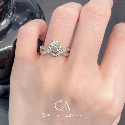 ONE CARAT MOISSAN DIAMOND S925 RING