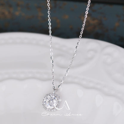 CLASSIC SQUARE BALE ONE CARAT MOISSANITE S925 SILVER NECKLACE