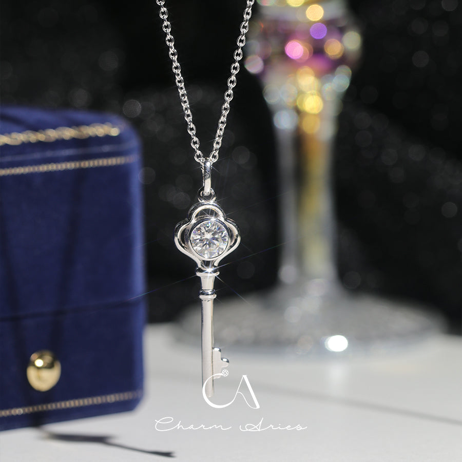 KEY  S925 MOISSANITE 1 CARAT NECKLACE