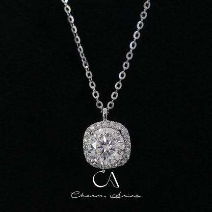 CLASSIC SQUARE BALE ONE CARAT MOISSANITE S925 SILVER NECKLACE