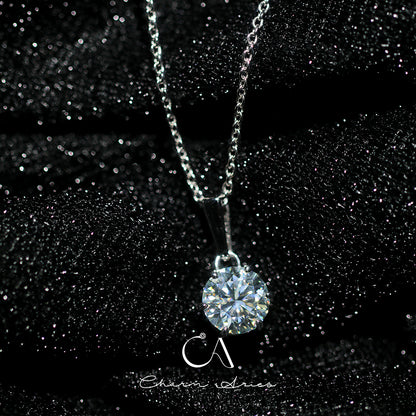 SIX CLAWS OF SIMPLICITY S925 MOISSANITE NECKLACE