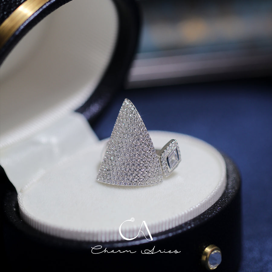 GEOMETRIC PYRAMID S925 FULL DIAMOND RING