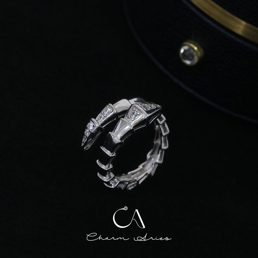 DIAMOND SPIRIT SNAKE S925 SILVER RING