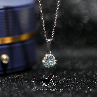 SIX CLAWS OF SIMPLICITY S925 MOISSANITE NECKLACE