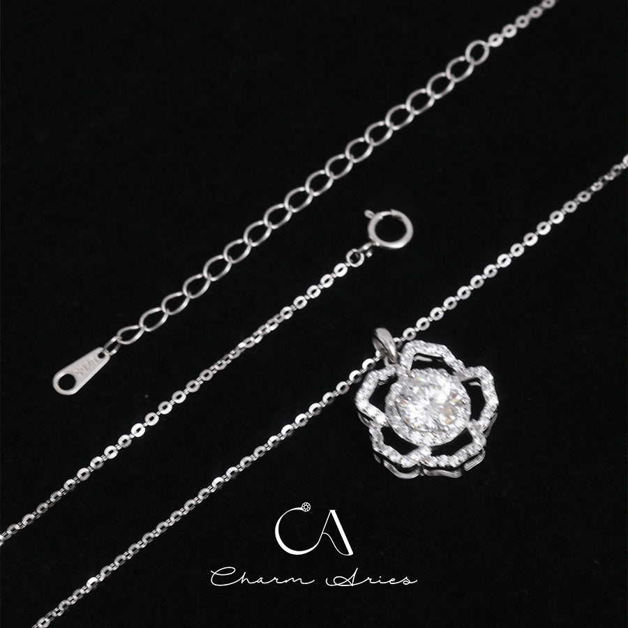 MOISSANITE DIAMOND CAMELLIA S925 SILVER NECKLACE