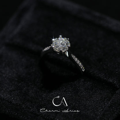 ONE CARAT SIX CLAW MOISSANITE S925 DIAMOND RING