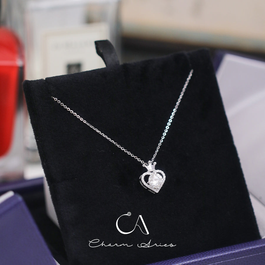 MOISSANITE HEART CROWN NECKLACE IN S925 SILVER