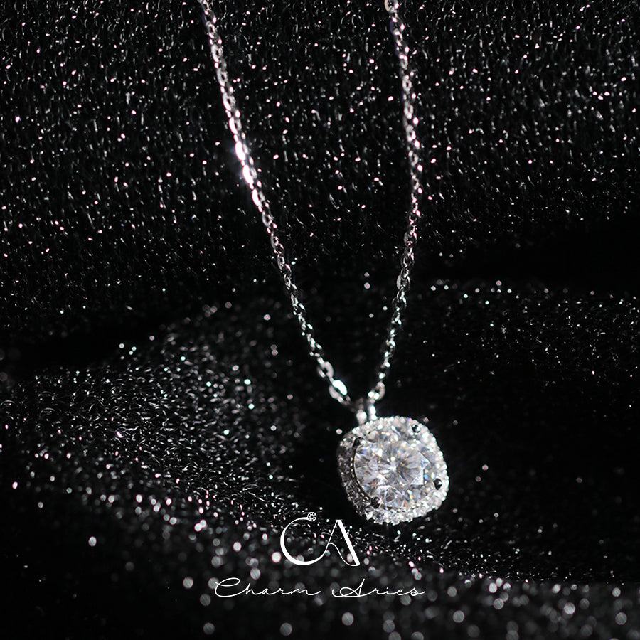 CLASSIC SQUARE BALE ONE CARAT MOISSANITE S925 SILVER NECKLACE