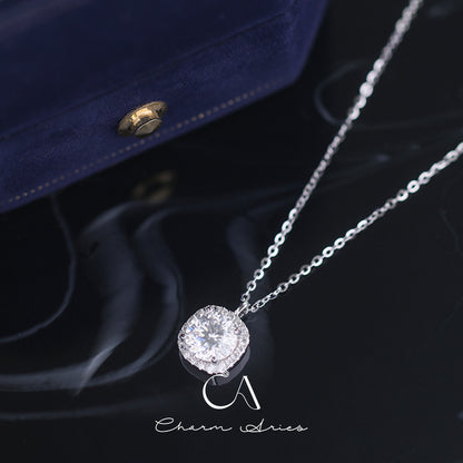 CLASSIC SQUARE BALE ONE CARAT MOISSANITE S925 SILVER NECKLACE