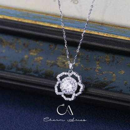 MOISSANITE DIAMOND CAMELLIA S925 SILVER NECKLACE