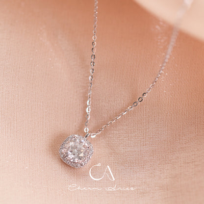 CLASSIC SQUARE BALE ONE CARAT MOISSANITE S925 SILVER NECKLACE