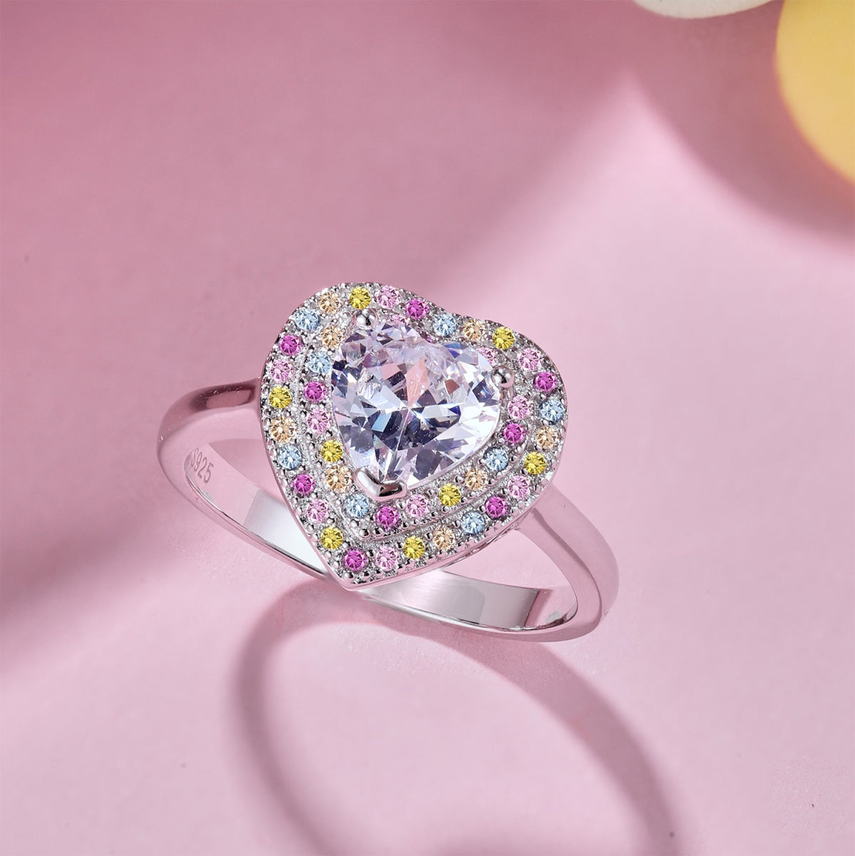 [CharmAries]Delicate Ebullient Heart Shape Wedding Ring