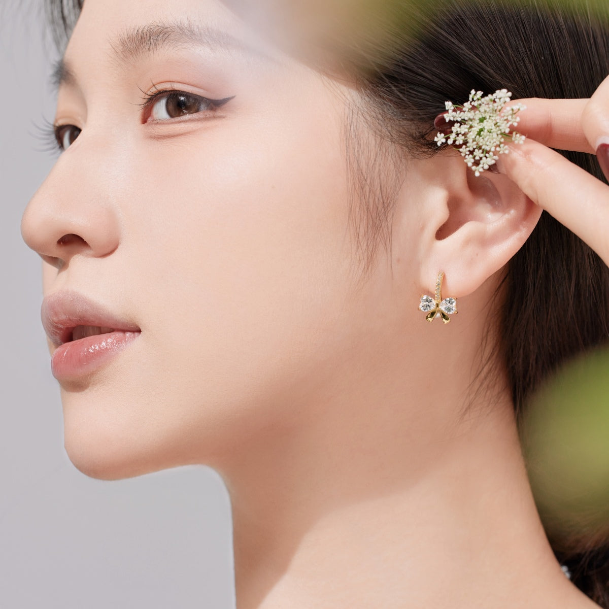 [CharmAries]Exquisite Earrings With Heart-Shaped Bow Design