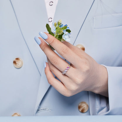 [CharmAries]Delicate Vibrant Emerald Cut Daily Ring