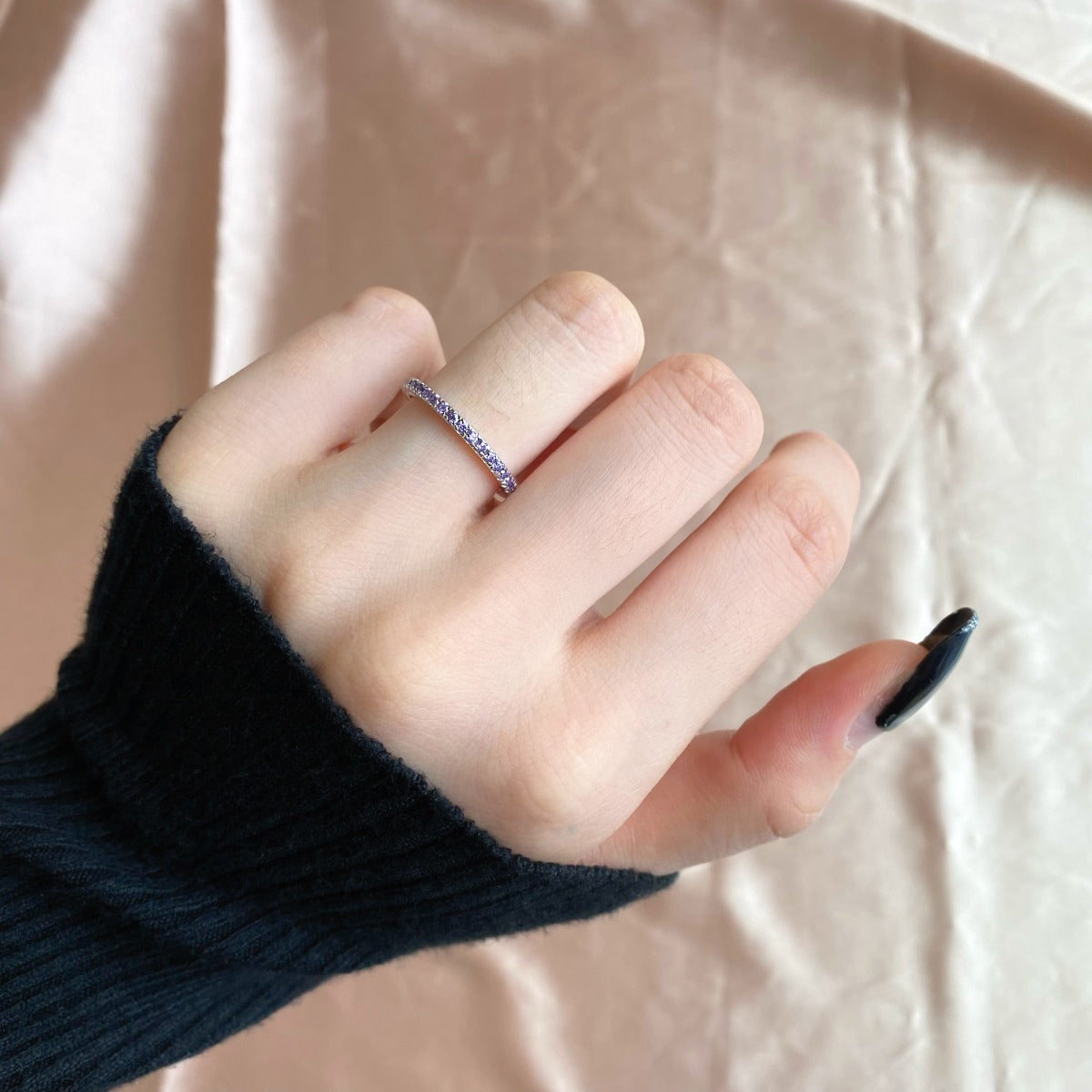 [CharmAries]Delicate Sparkling Round Cut Daily Ring