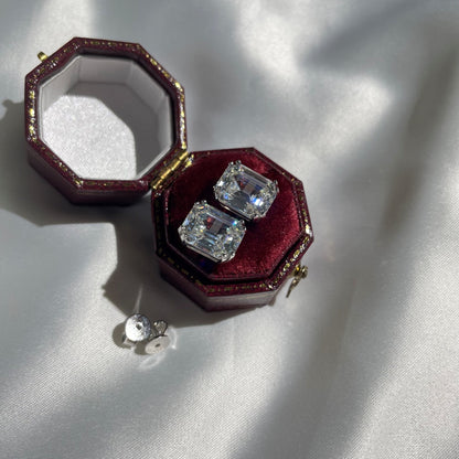 [CharmAries]Dazzling Square Shape Earrings