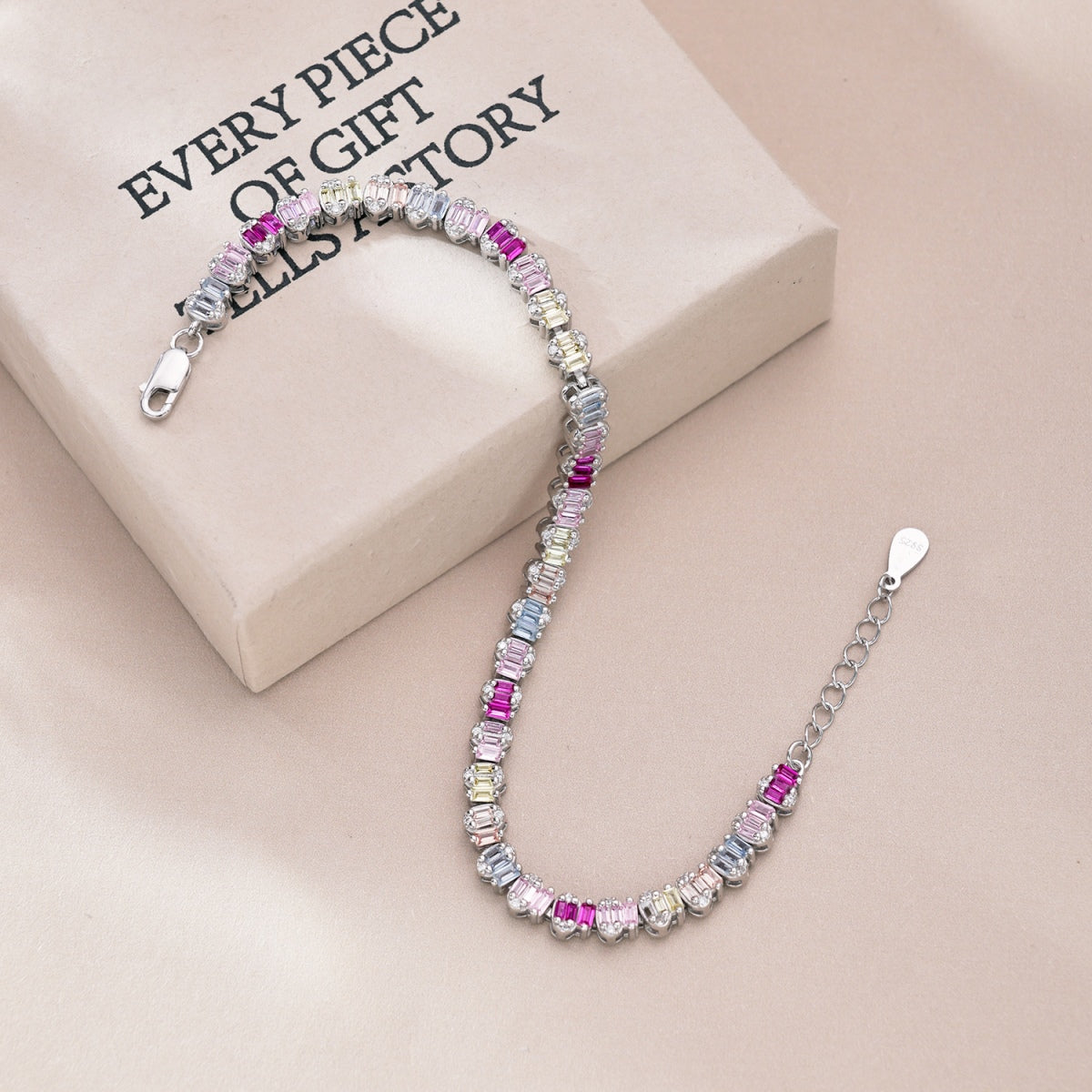 [CharmAries]Delicate Colorful Emerald Cut Party Bracelet