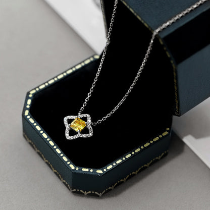 [CharmAries]Exquisite Flower Shape Princess Cut Necklace