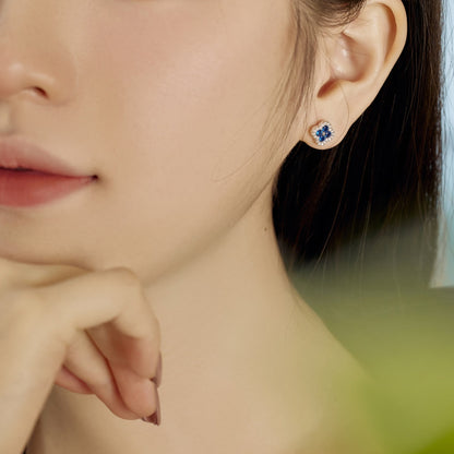 [CharmAries]Four-Leaf Clover Flower Shaped Earrings