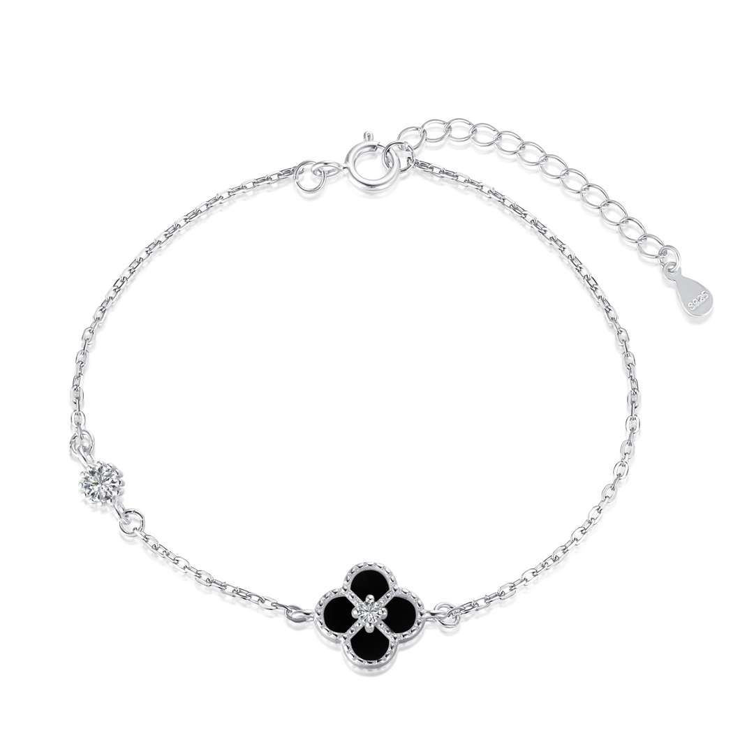 [CharmAries]Delicate Four Leaf Clover Bracelet