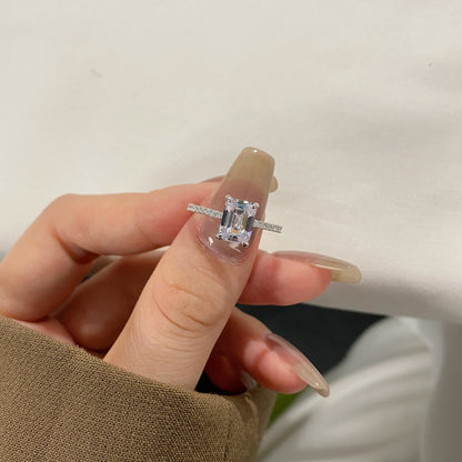 [CharmAries]2.0 Carat Scintillating Ornate Radiant Cut Party Ring