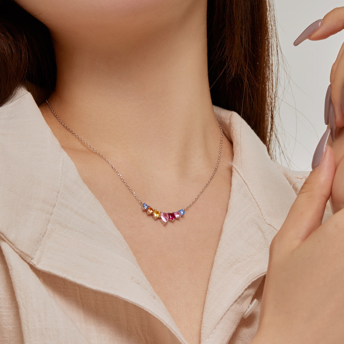 [CharmAries]Dainty Colorful Heart Necklace