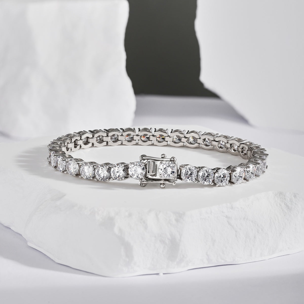 [CharmAries]Ornate Sparkling Round Cut Wedding Bracelet