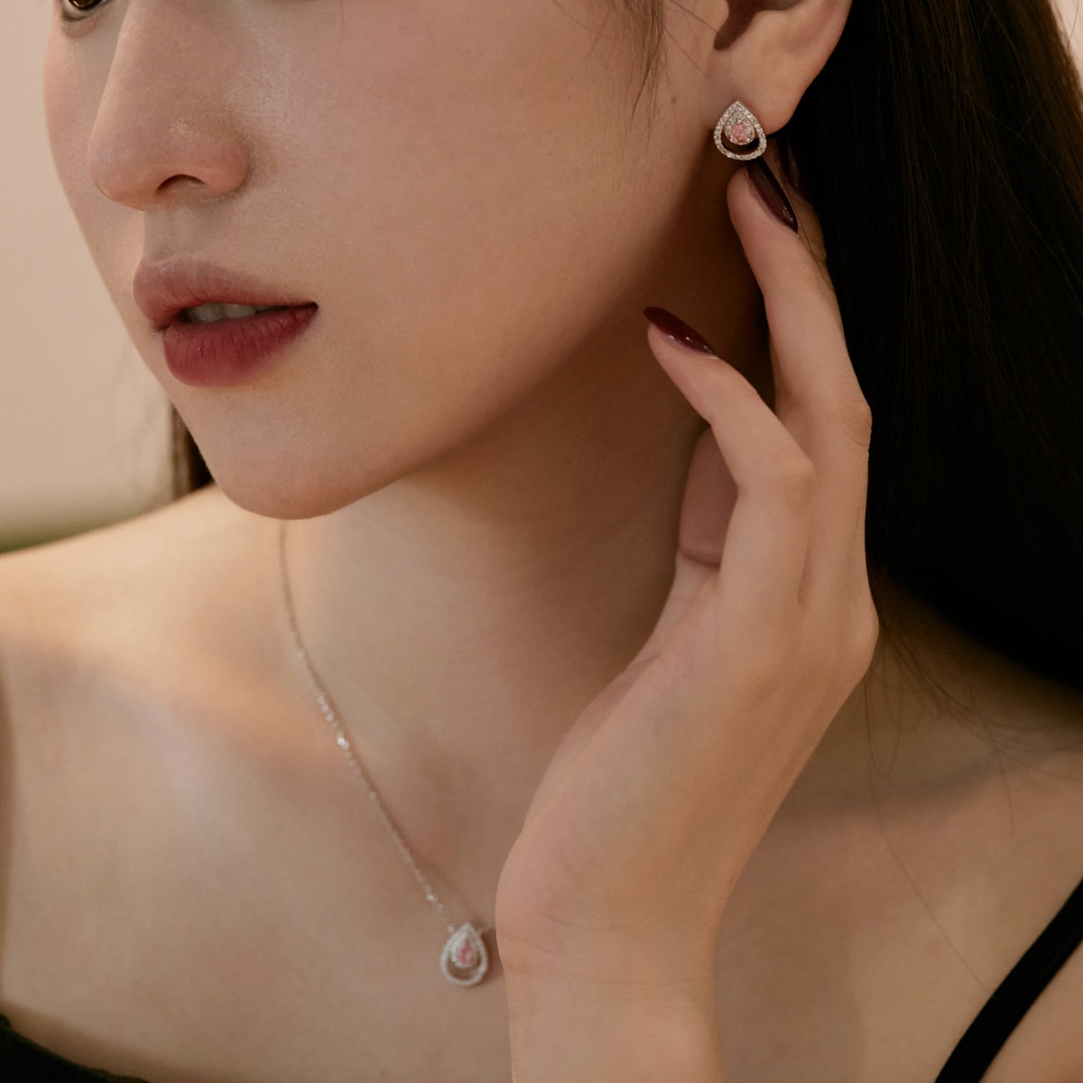 [CharmAries]Sparkling Delicate Water Drop Shape Daily Earrings