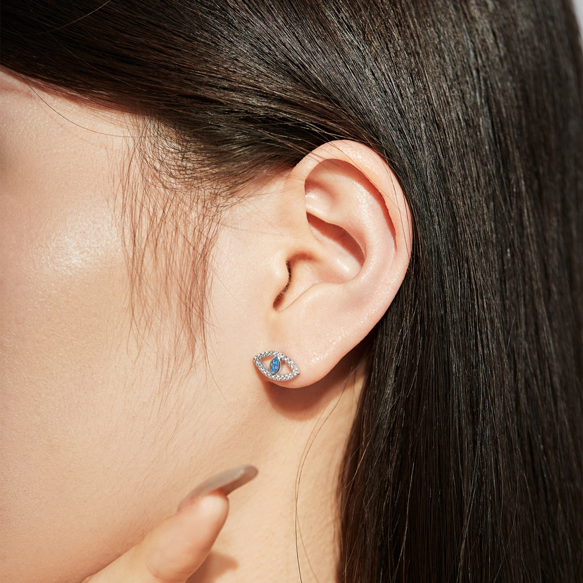 [CharmAries]Blue Devil Eyes Hollow Stud Earrings