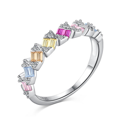 [CharmAries]Delicate Vibrant Emerald Cut Daily Ring