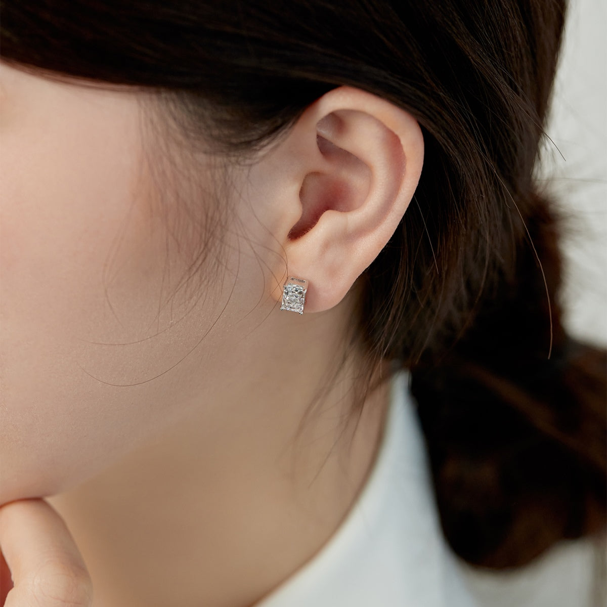 [CharmAries]Radiant Luxurious Princess Cut Daily Earrings