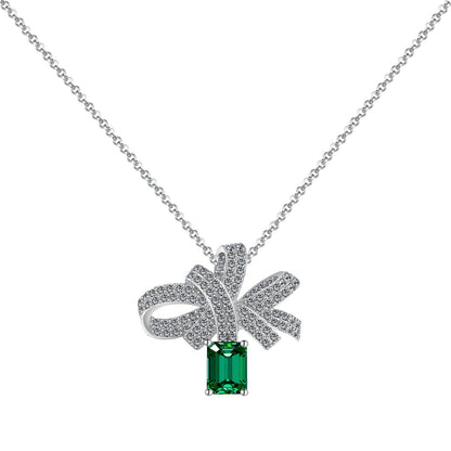 [CharmAries]Luxurious Flower Shape Emerald Cut Necklace