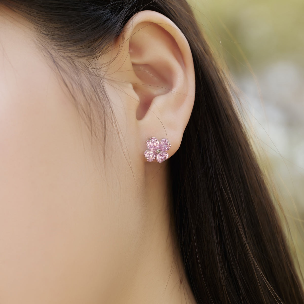 [CharmAries]Four-Leaf Clover Ball Earrings