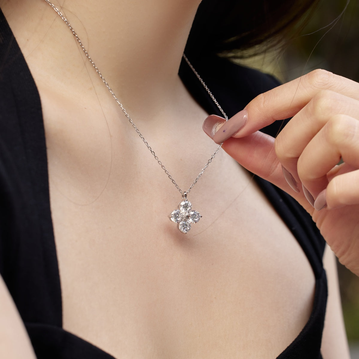 [CharmAries]Four-Leaf Clover And Eight-Pointed Star Necklace