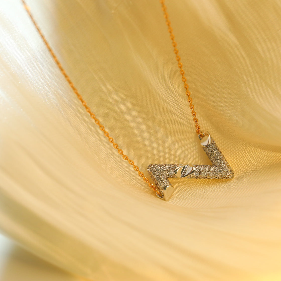 [CharmAries]VOLT SILVER DIAMOND PEDANT NECKLACE