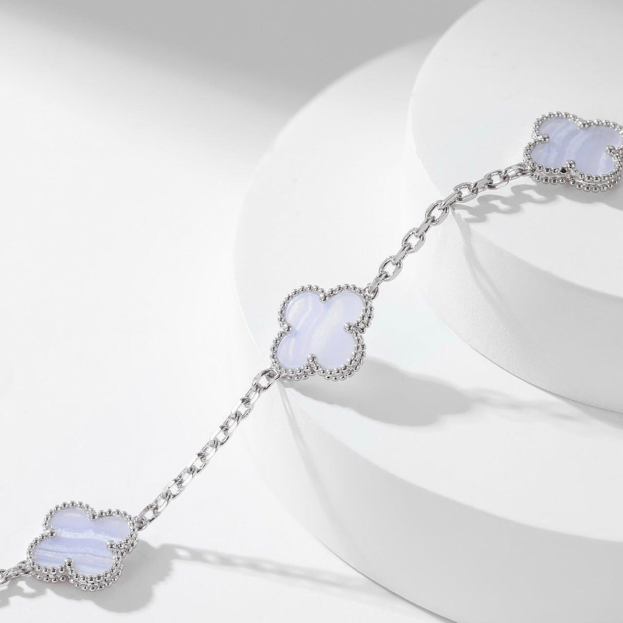 [CharmAries]CLOVER 10 MOTIFS PURPLE CHALCEDONY NECKLACE