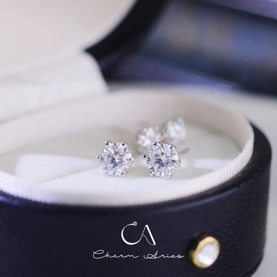 SIX CLAWS S925 MOISSAN DIAMOND EARRINGS