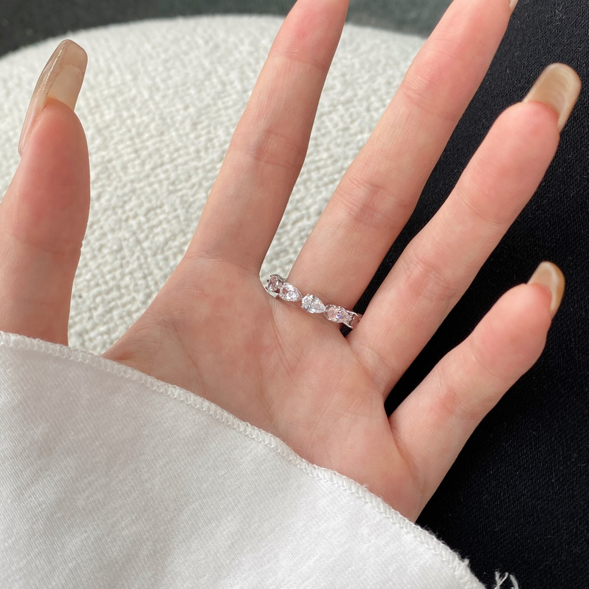 [CharmAries]Exquisite Pear Cut Tennis Ring